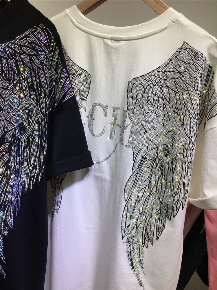 L-4XL Oversize Rhinestone Ange - Streetwear Brand Clothing recension och pris